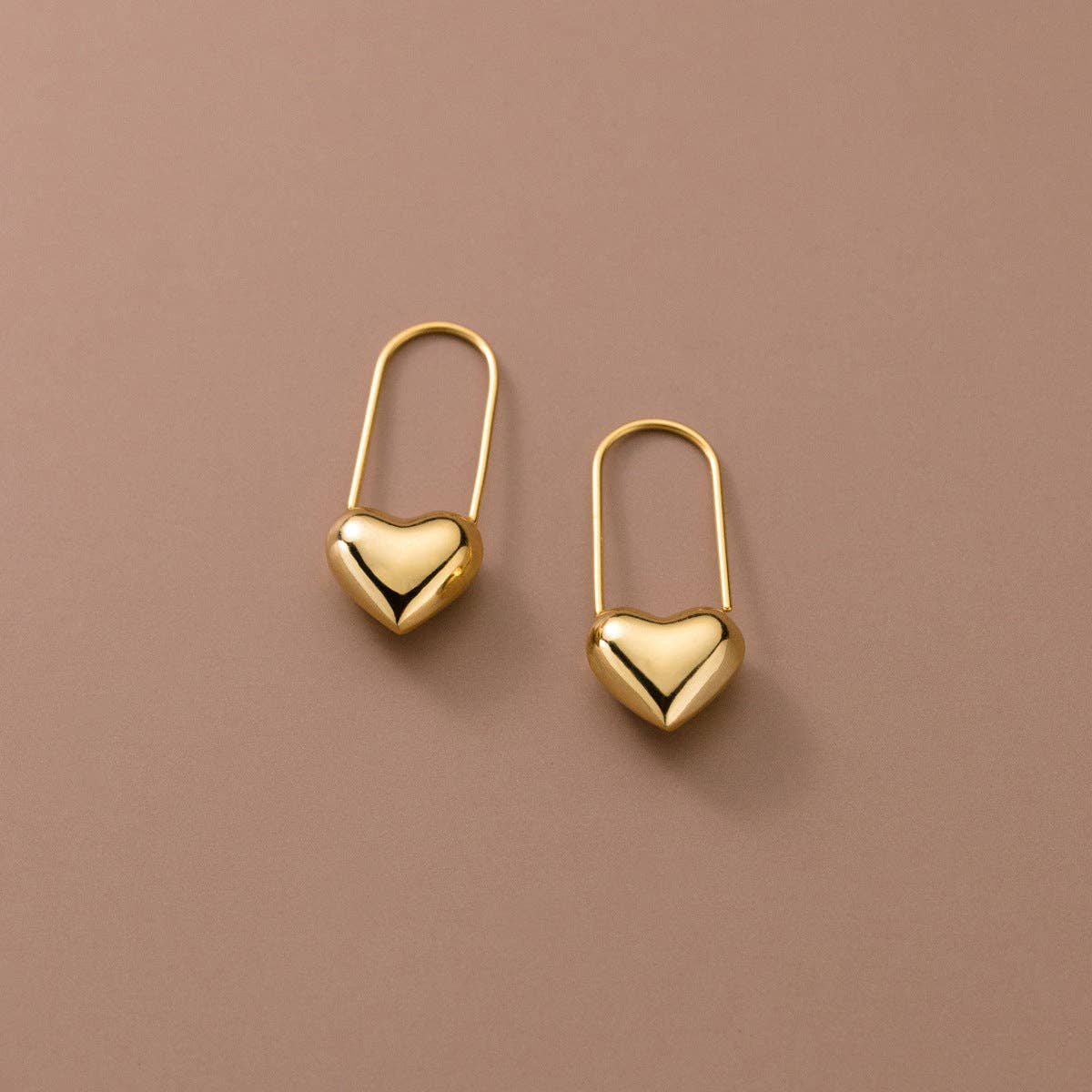 Minimalist Cute Heart Pin Earrings in 925 Sterling Silver: Siver