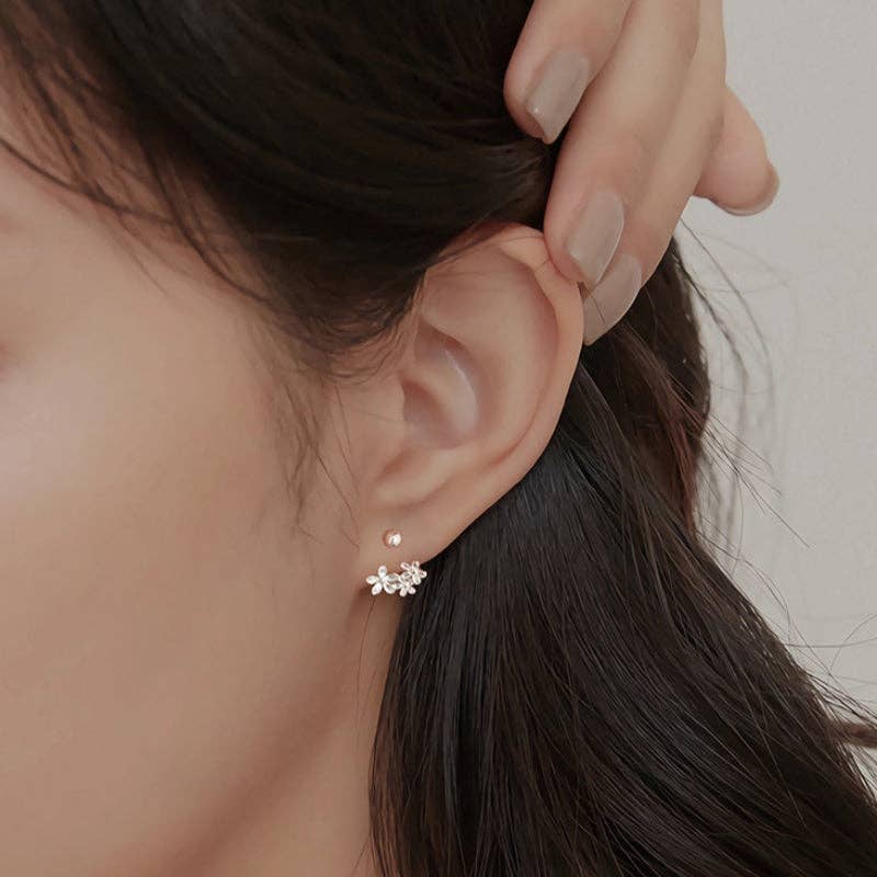 Daisy Floral Lobe Hugger Earrings in 925 Sterling Silver