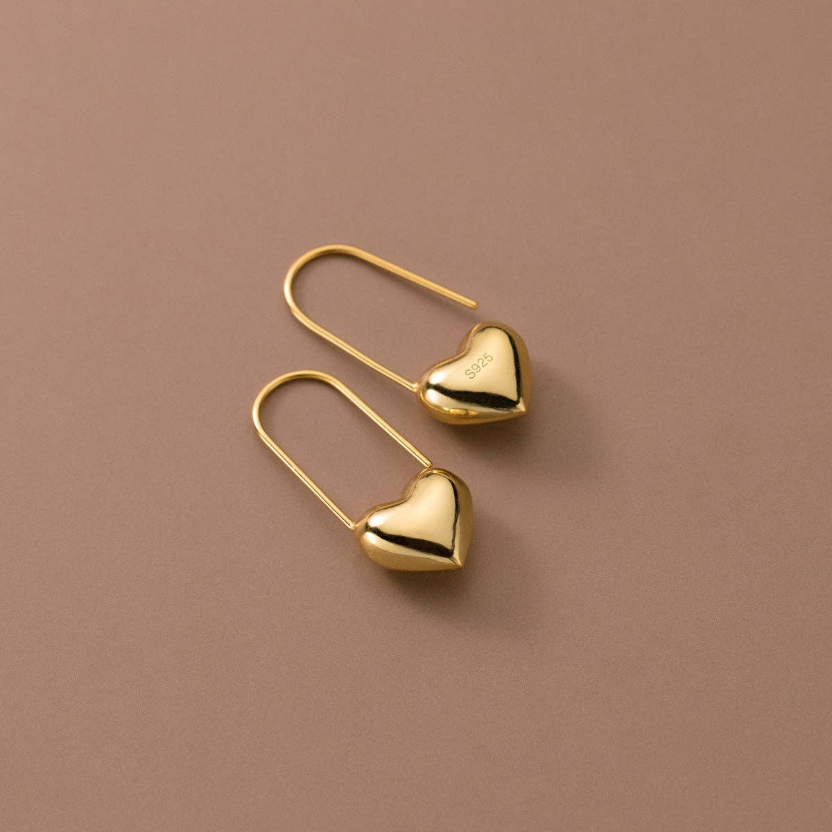 Minimalist Cute Heart Pin Earrings in 925 Sterling Silver: Siver
